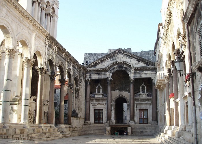 The Diocletian Palace, Split readyclickandgo