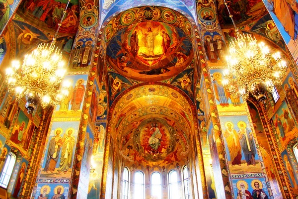 Day-tours-in-st-petersburg-ReadyClickAndGo
